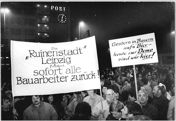 Leipzig, Montagsdemonstration. Foto Friedrich Gahlbeck