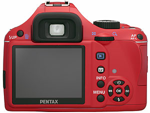 Foto der Rückseite der K-x von Pentax in rot