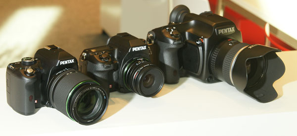 Foto Pentax K-r, K-7 und 645D