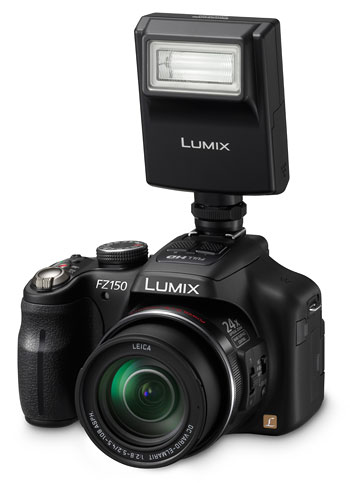 Foto der Lumix FZ150 von Panasonic