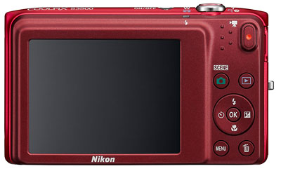 Foto der Rückseite der Coolpix S3500 von Nikon