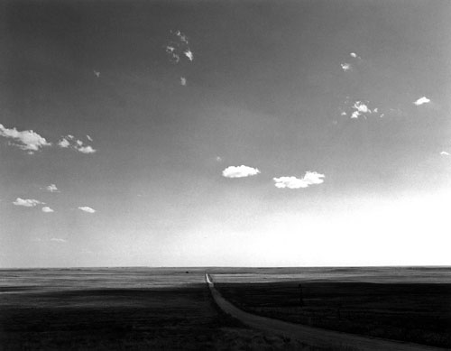 Foto Robert Adams, North of Keota, Colorado, The Planes, 1965-1973