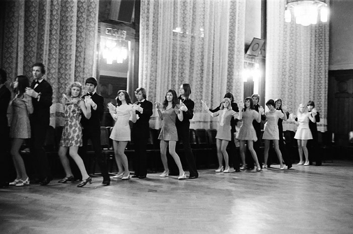 Foto Iren Stehli, Aus der Serie «Tanzstunden», Prag, 1975