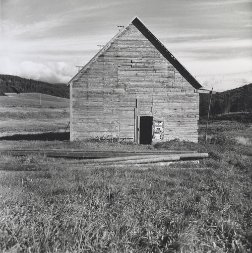 Foto Walker Evans, Barn, Nova Scotia, 1969 – 71