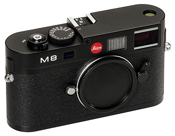 Foto der ersten Leica M8 mit der Seriennummer 3100000
