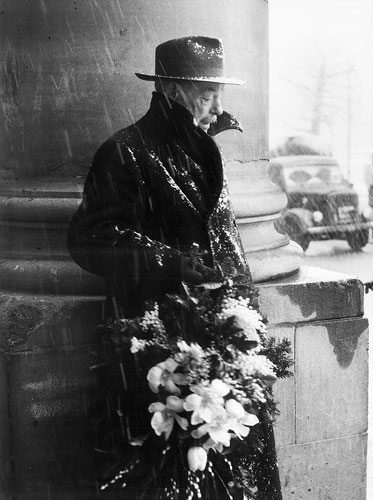 Ein trister Tag, 1955; Foto Toni Schneiders