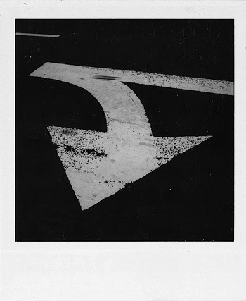 Foto Walker Evans: Verkehrszeichen, zwischen 1973-1974