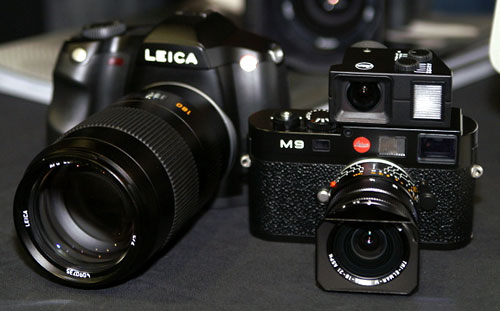 Leica S2 und M9; Foto Mathias Schwenke
