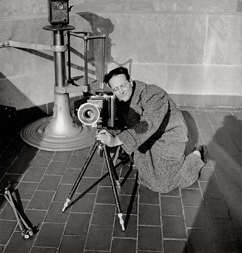 Foto Tomas Feininger: Andreas bei der Arbeit, New York 1941