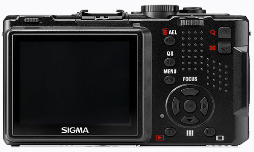 Foto der Rückseite der DP2s von Sigma