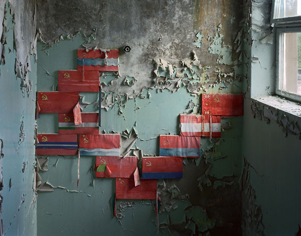 Foto Robert Polidori, Stairwell in School #5, Pripyat, 2001