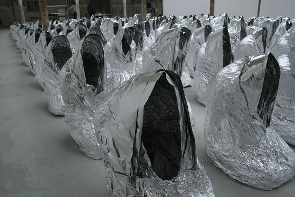 Kader Attia: Ghost, installation – castings of women's bodies