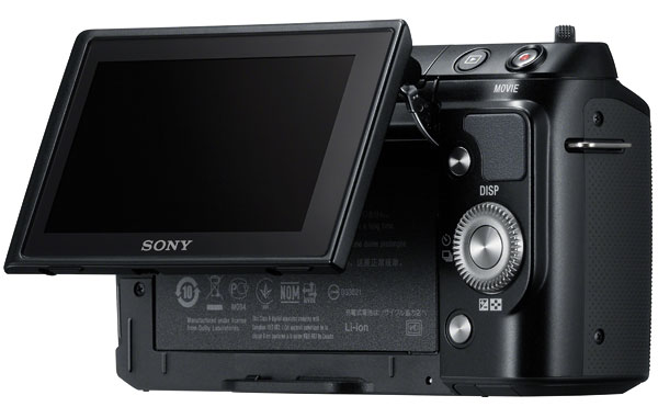 Foto der Rückseite der NEX-F3 von Sony