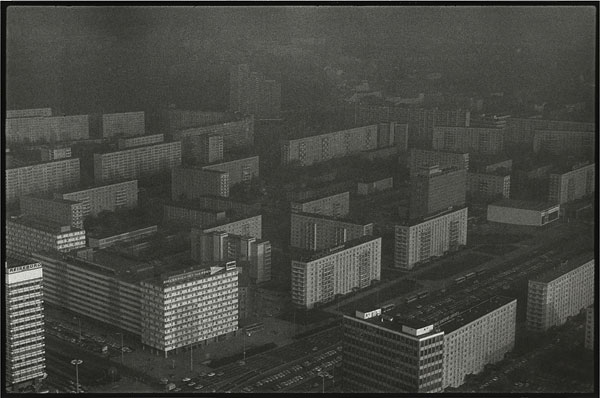 Foto Peter Oehlmann, Ohne Titel (aus der Serie: Die Stadt), Berlin 1987