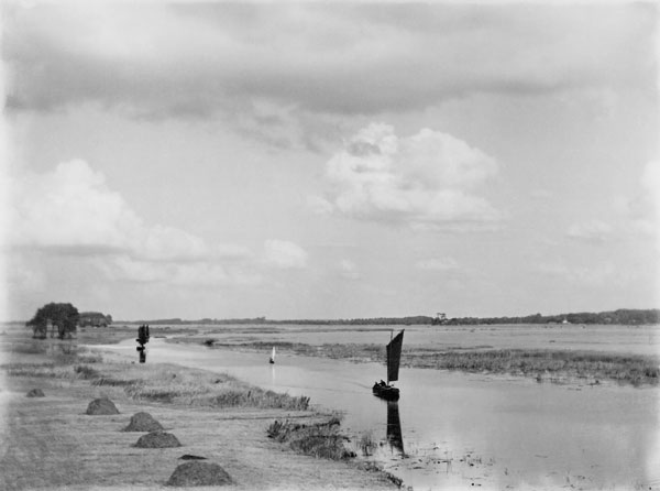 Foto Rudolph Stickelmann: Torfkähne auf der Hamme, o. J.