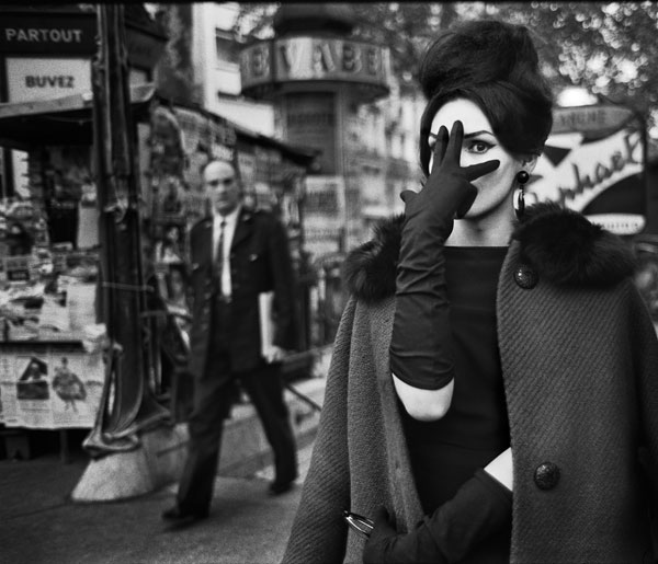 Foto Christer Strömholm. Nana, Place Blanche, Paris 1961