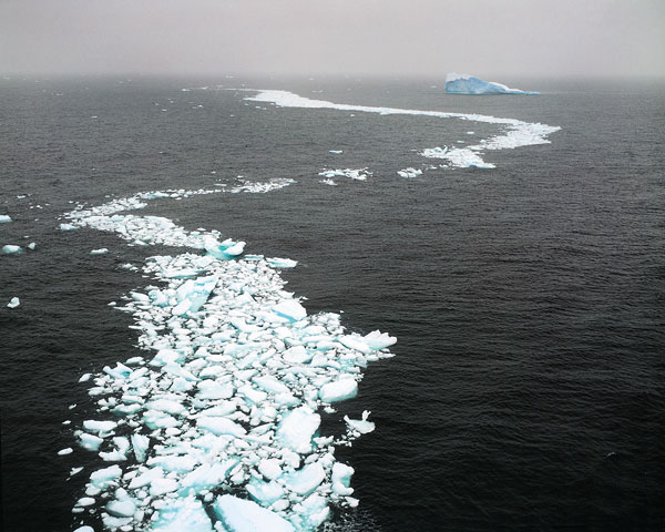 Foto Ville Lenkkeri, A Wake of Ice