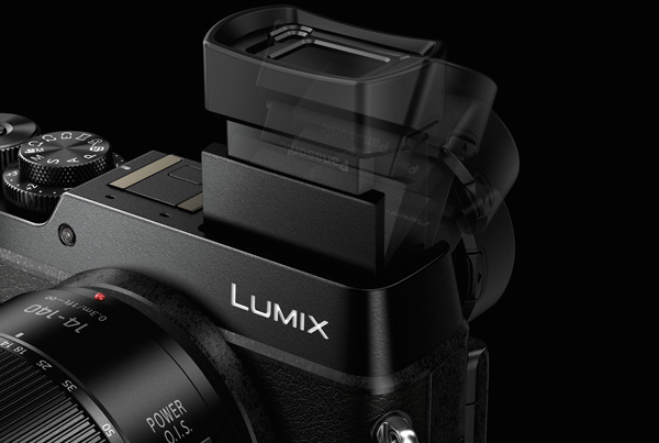 Foto: Panasonic Lumix GX8 mit Objektiv