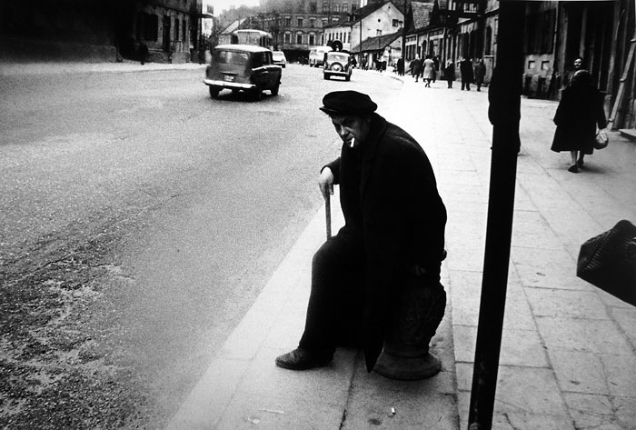 Foto Antanas Sutkus, „Kalvarijy Street, Hangover Morning“, Vilnius, 1968