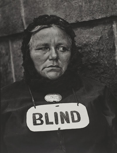 Foto Paul Strand, Blind Woman, New York (Blinde Frau), 1916