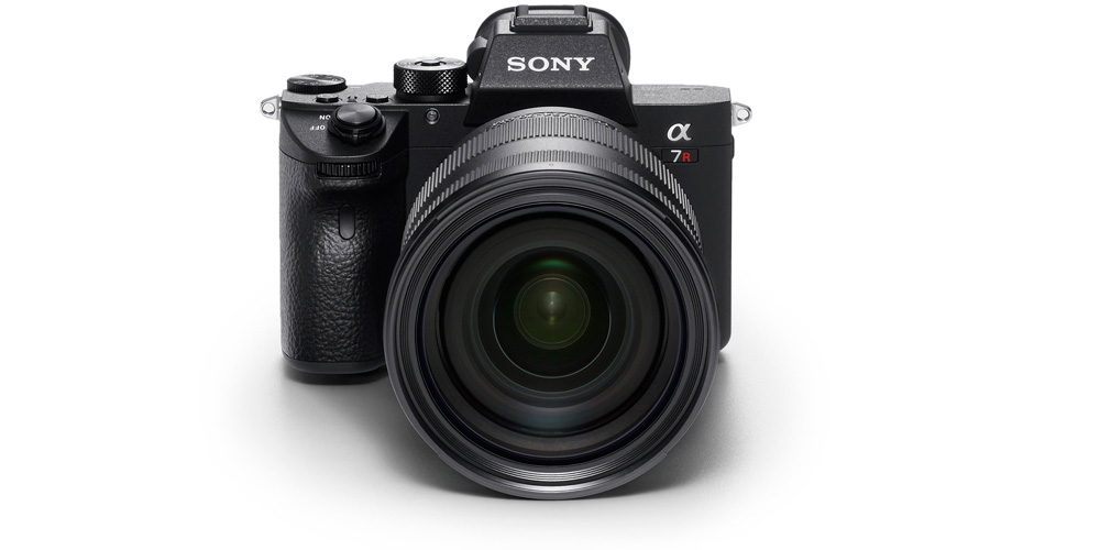 Sony Alpha 7R III: 42,4 Megapixel und 10 Bilder/Sekunde