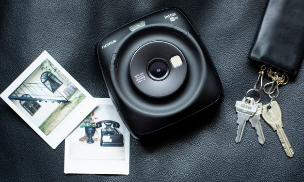 Fujifilm präsentiert hybride Sofortbildkamera Instax Square SQ20