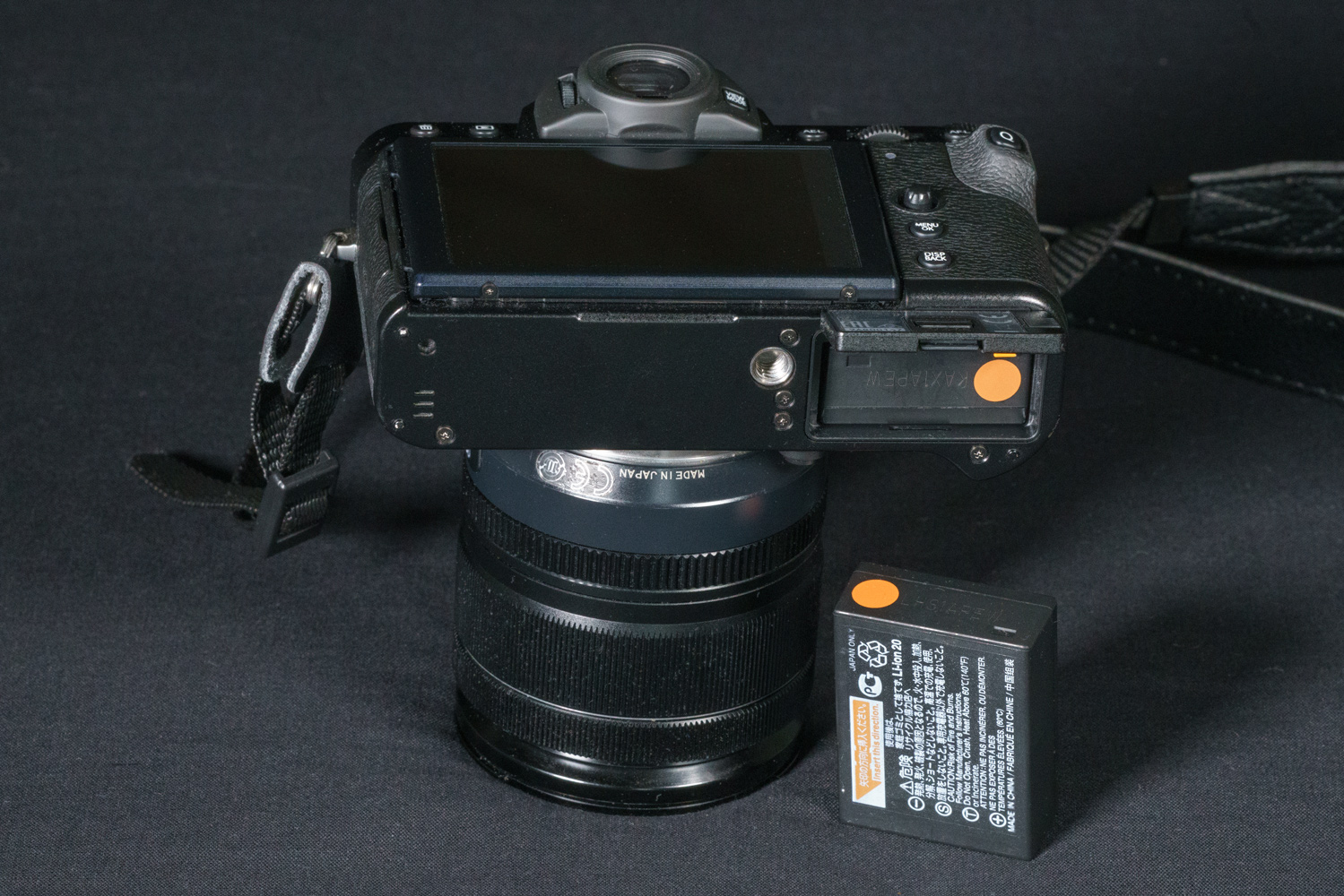 Fujifilm-X-T30-Review-Akku