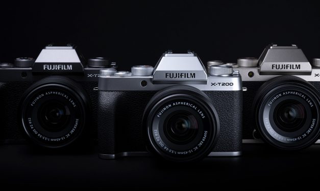Neu von Fujifilm: X-T200 mit Touch-Bedienung, Normalobjektiv XC 35mm F2