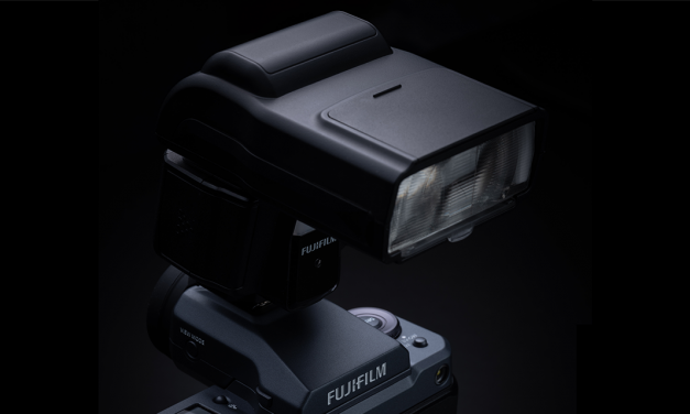 Neu von Fujifilm: Aufsteckblitz EF-60 und Funkauslöser EF-W1