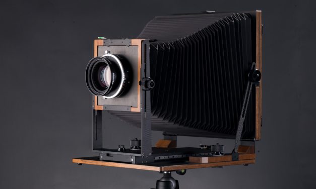 Alpinist X: leichte 8×10-Kamera für Hoch- und Querformat