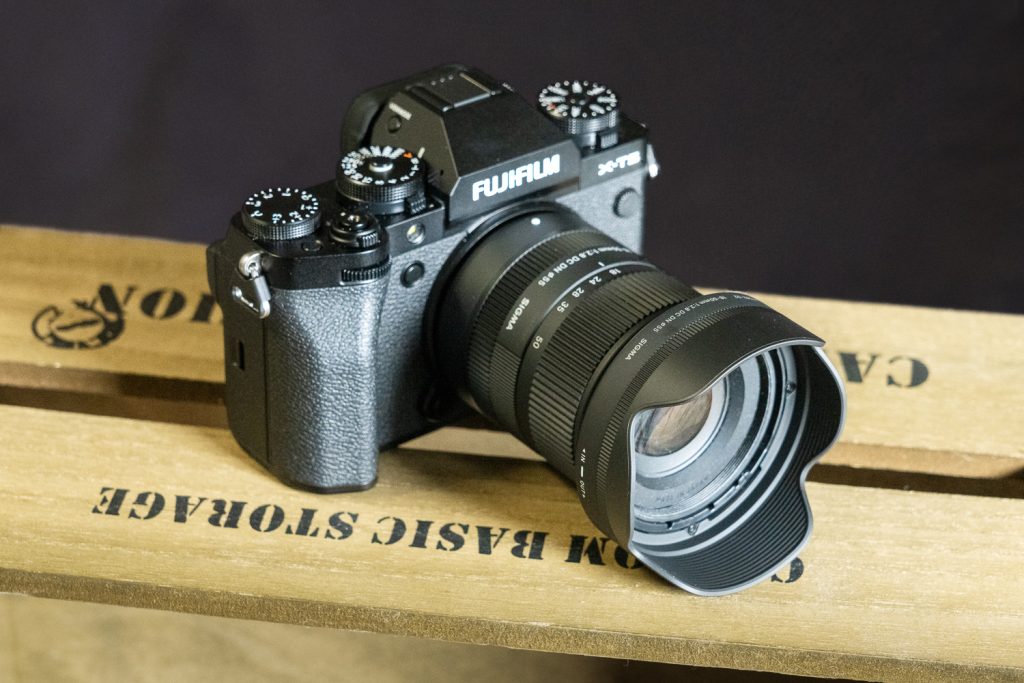 Sigma 18-55mm-mit Kamera